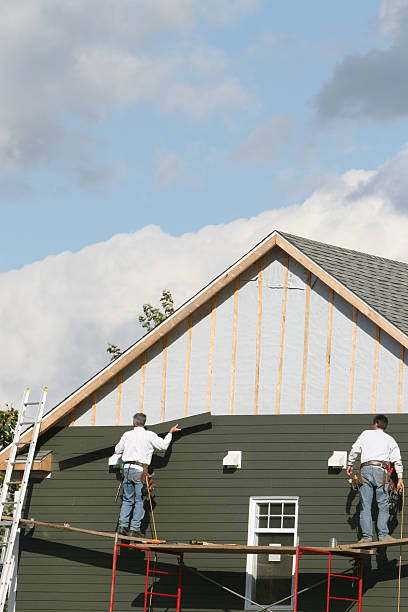 How To Choose The Right Materials for Your Siding Installation in 'Mount Vista, WA